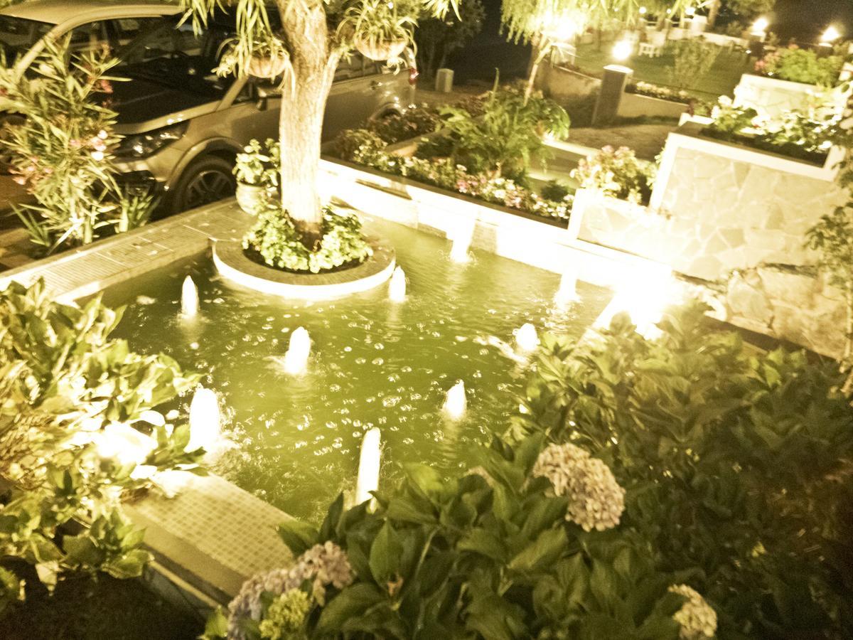 Royal Jardin Whistling Pines Resort Shimla Exterior foto